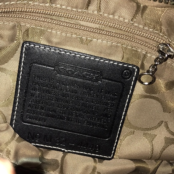 Black Coach handbag - Picture 3 of 3